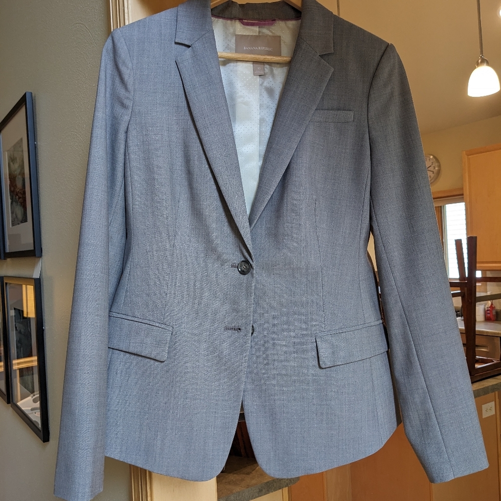 Banana Republic Wool Stretch Blazer